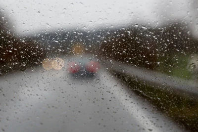 Dicas de Transito - Segurança ao dirigir em dias de chuvas forte